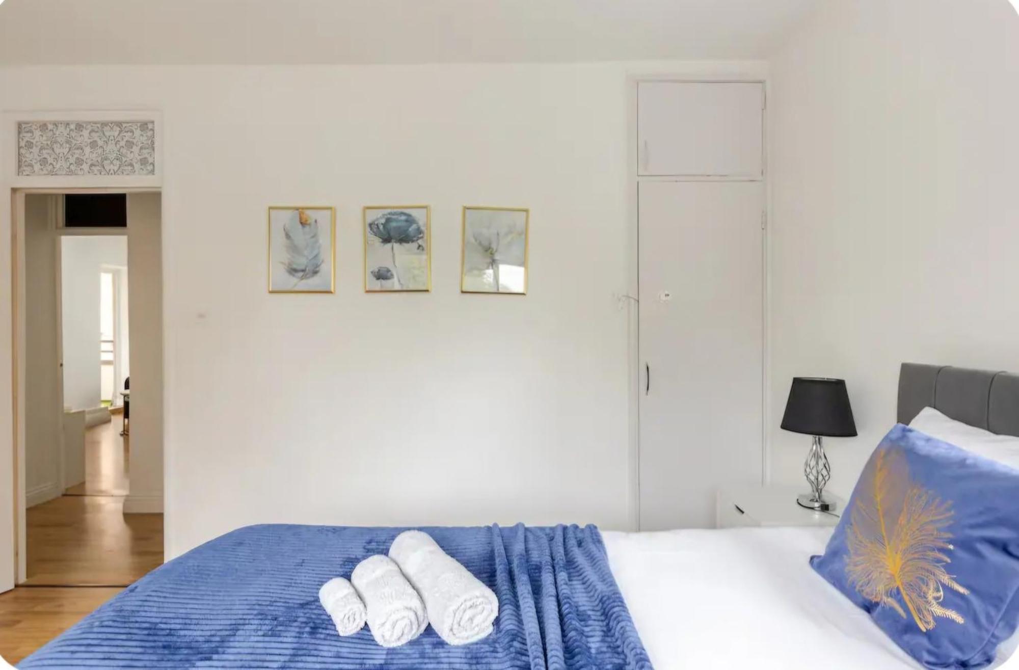 Spacious Two Bedroom In Battersea, Free Parking Appartamento