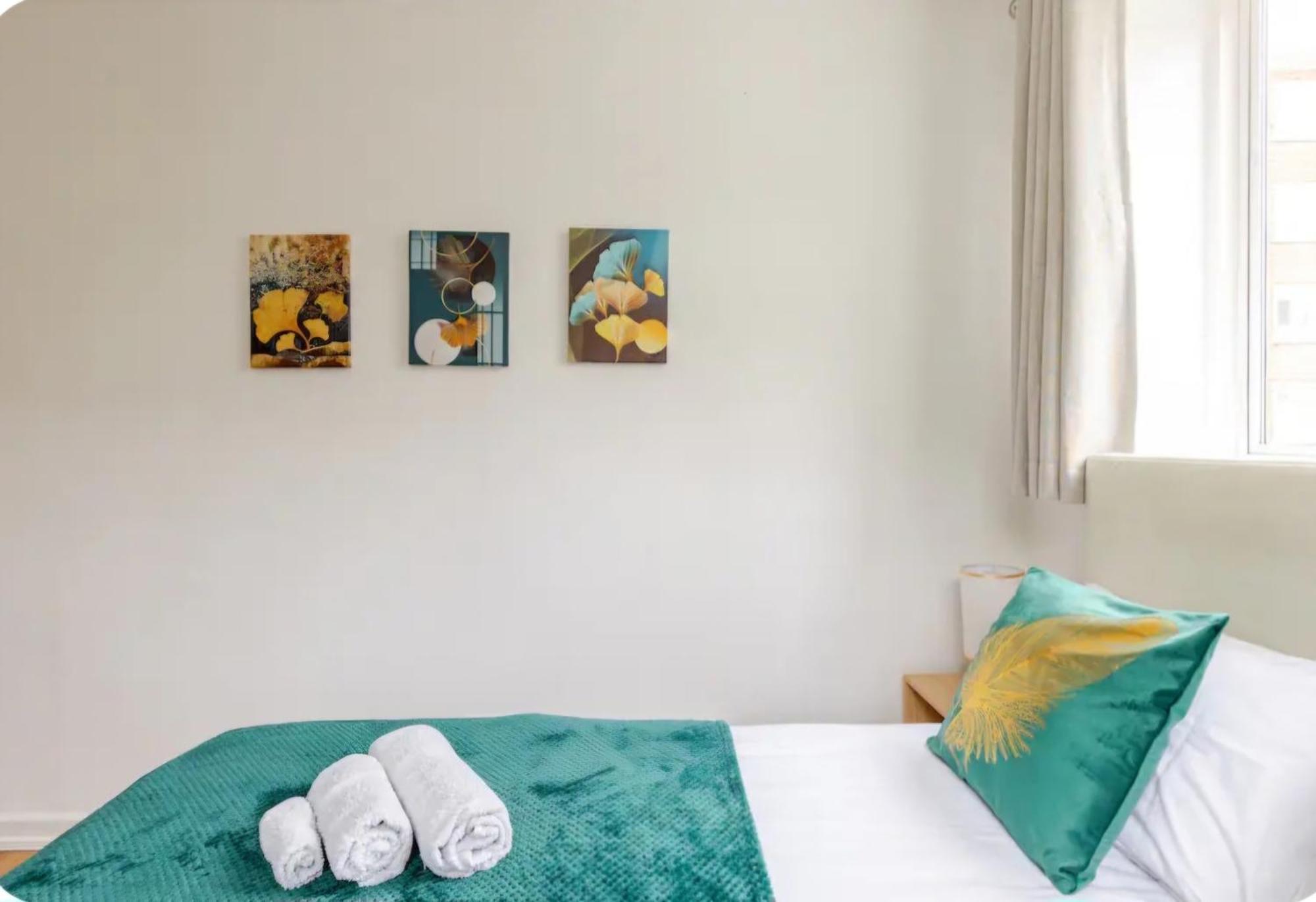Spacious Two Bedroom In Battersea, Free Parking Londra