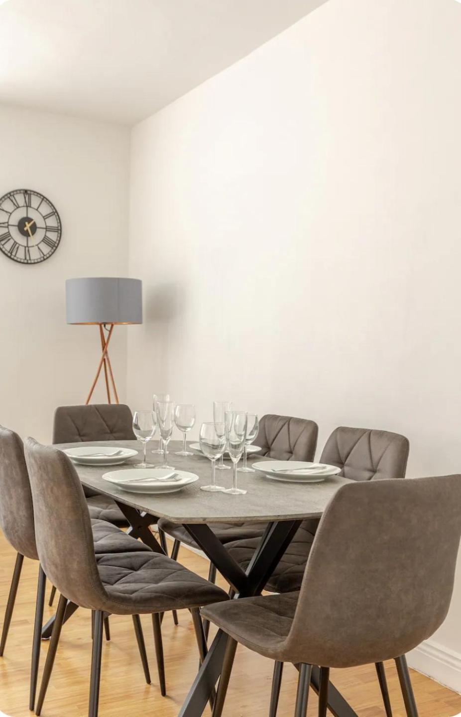 Spacious Two Bedroom In Battersea, Free Parking Appartamento